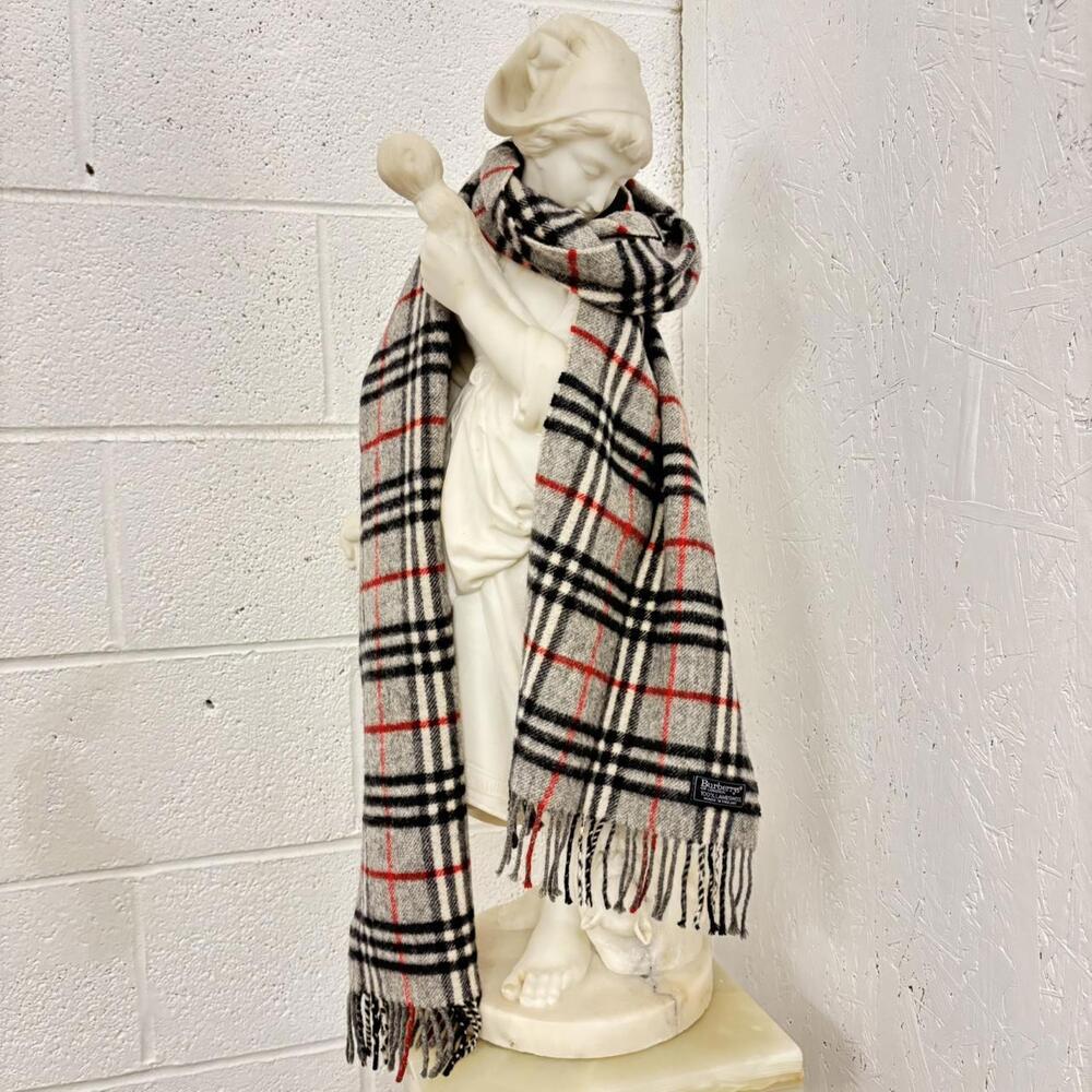 Burberry 100% Lambswool Noa Check Scarf